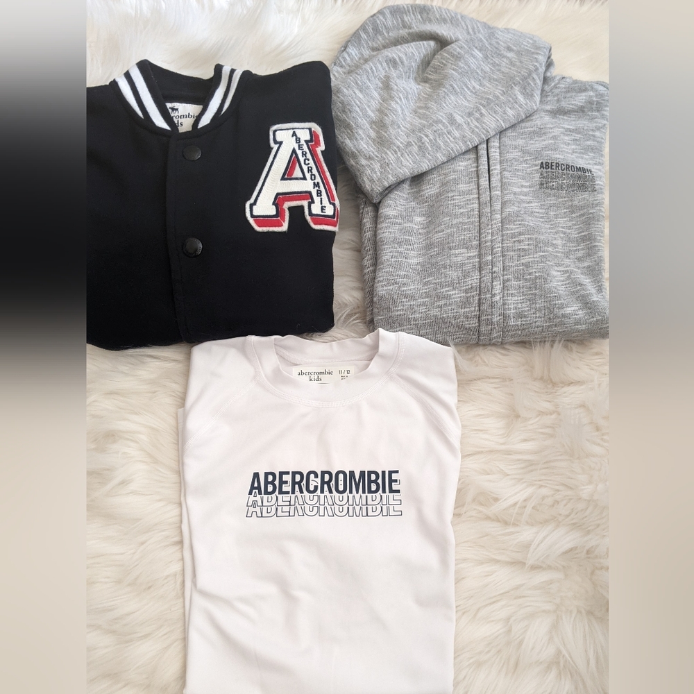 Abercrombie Size 12
Shirt no longer available